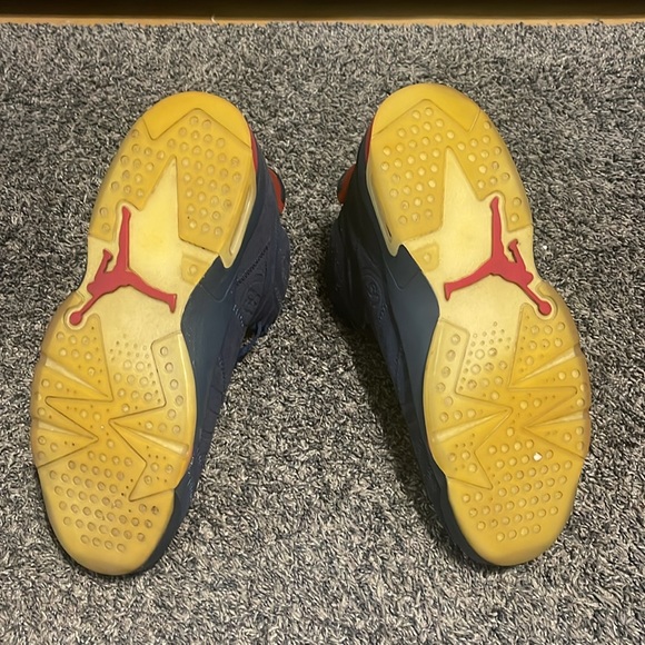 2009 Doernbecher Jordan 6 - Picture 5 of 7